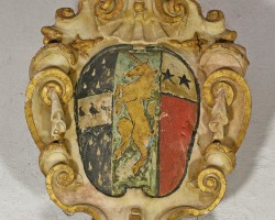 Memorials arms